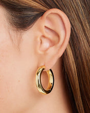 Load image into Gallery viewer, GOR Shawn Statement Hoops SS
